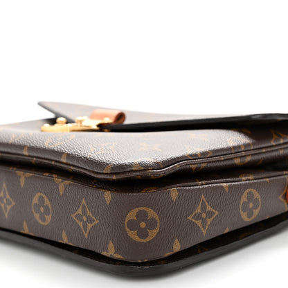 Louis Vuitton Monogram Pochette Metis 9 of 9