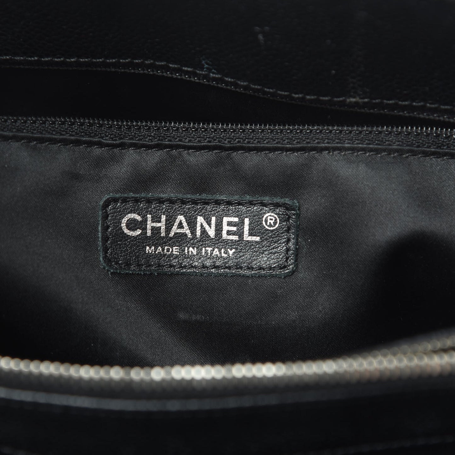 Caviar Quilted Grand Shopping Tote GST Black