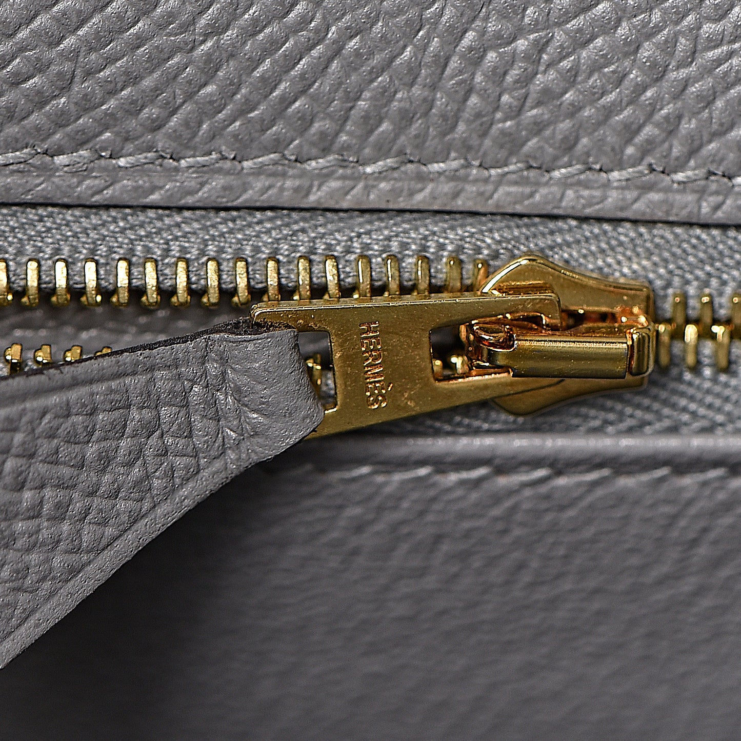 Epsom Kelly Sellier 28 Gris Mouette