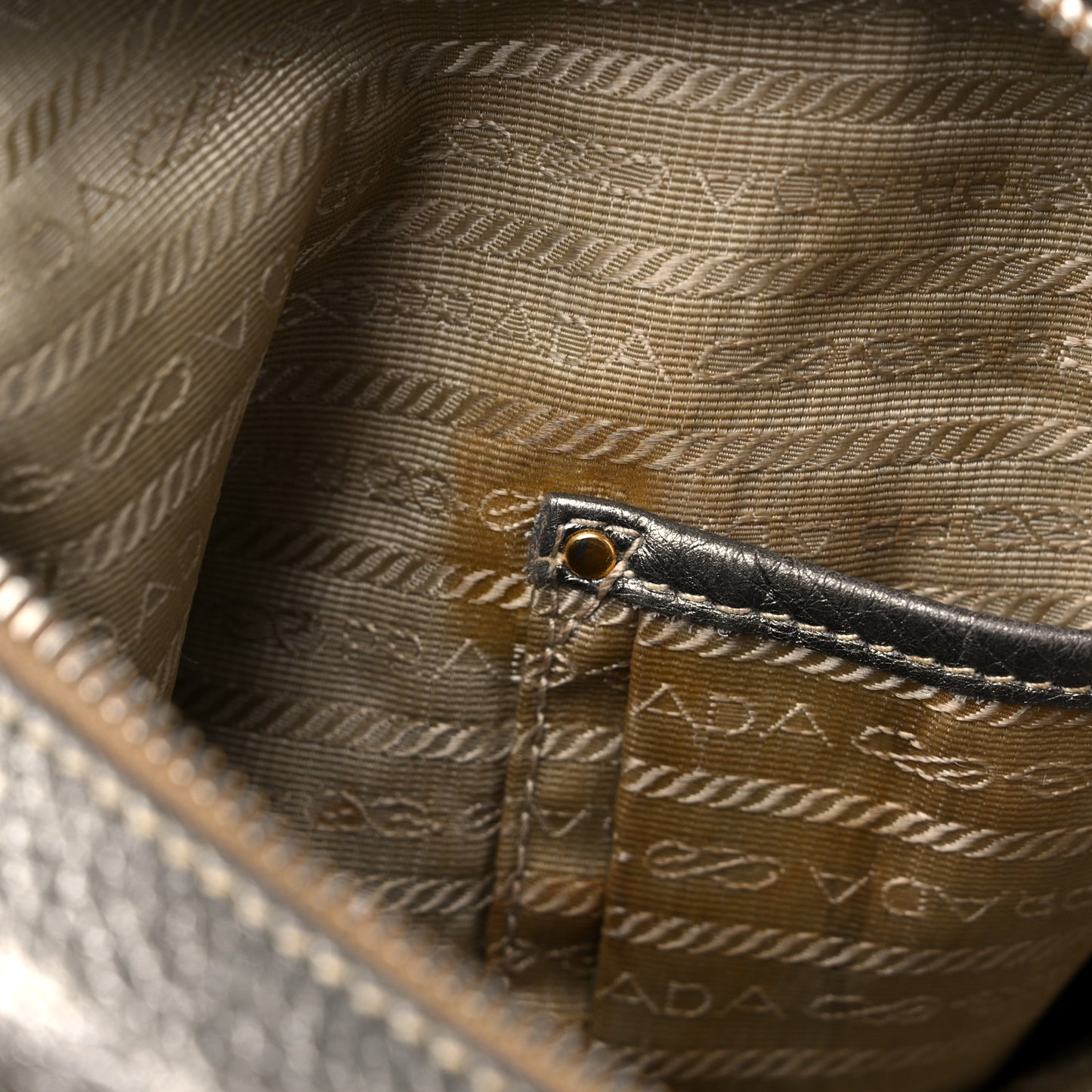 Metallic Vitello Daino Tote