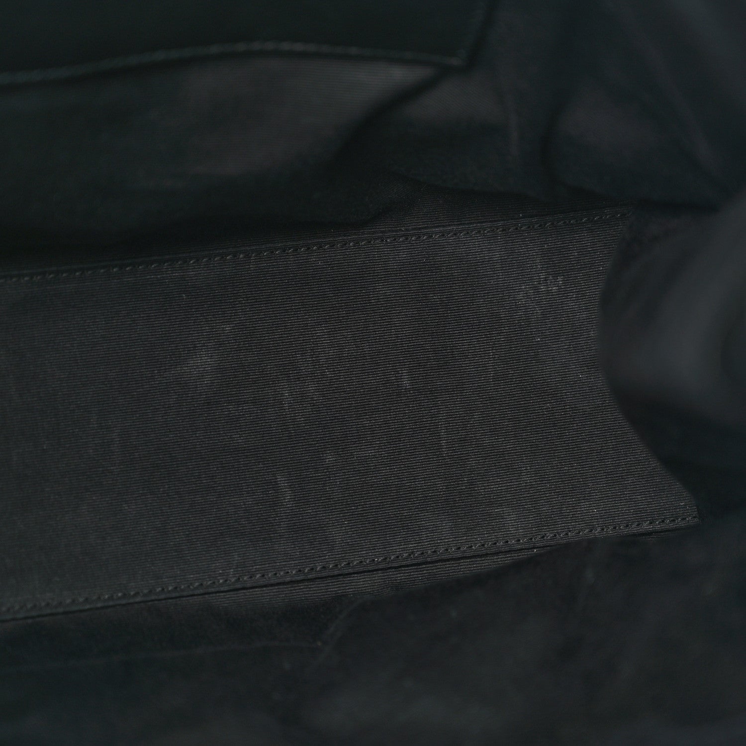 Saint Laurent Crinkled Calfskin Matelasse Monogram Large Niki Shopper Tote Black 12 of 15
