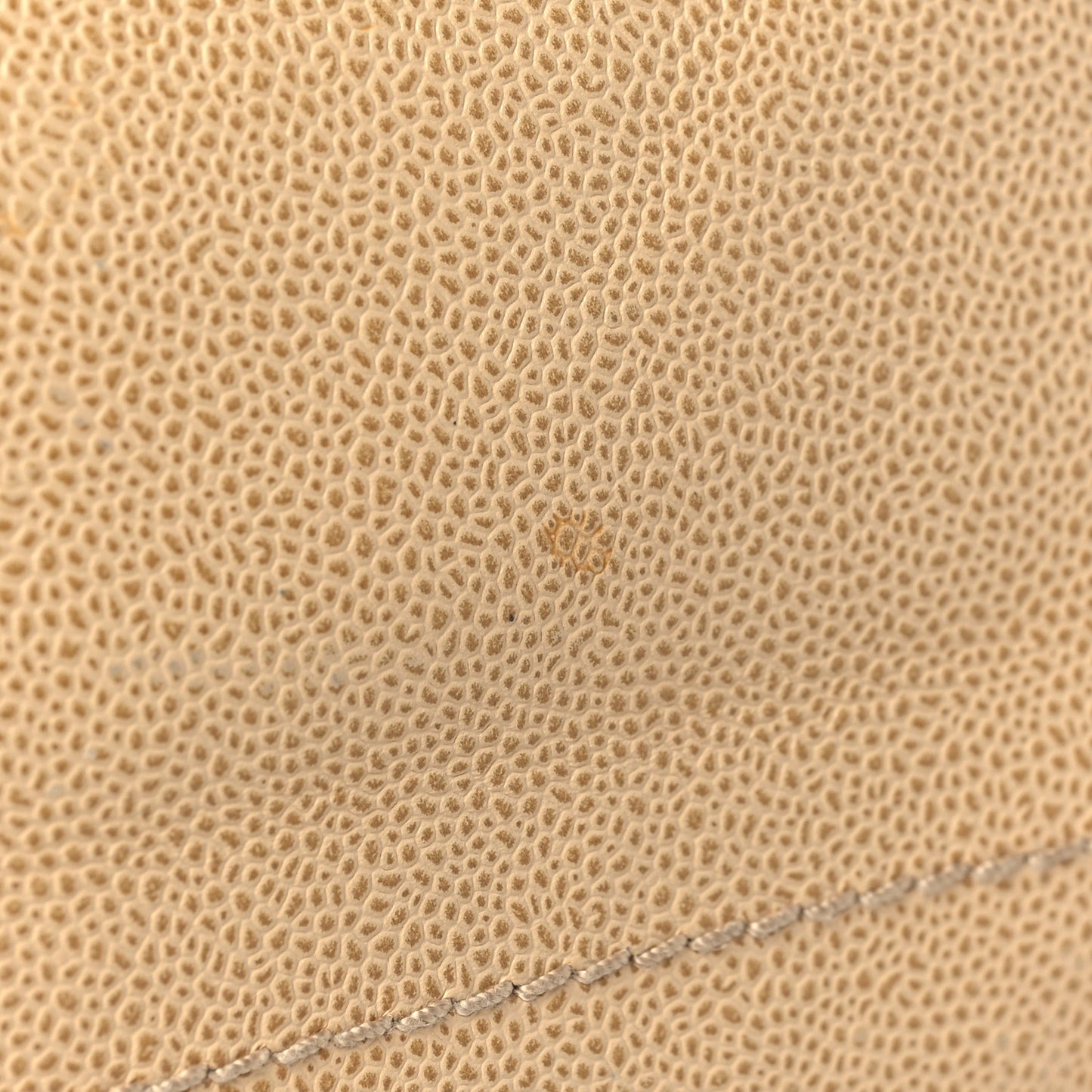 Caviar CC Wood Chain Hobo Beige