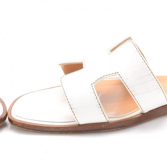 Box Calfskin Oran Sandals 38.5 White