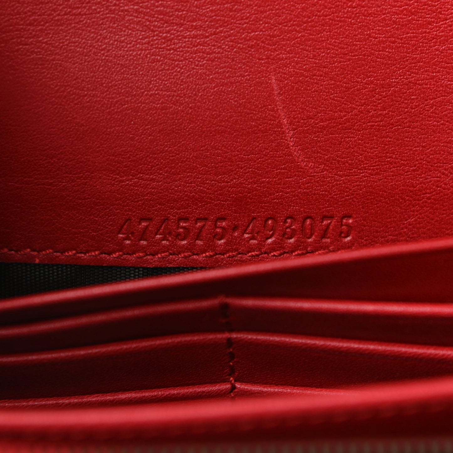 Calfskin Matelasse GG Marmont Chain Wallet Hibiscus Red