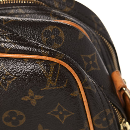 Louis Vuitton Monogram Reporter PM 17 of 28