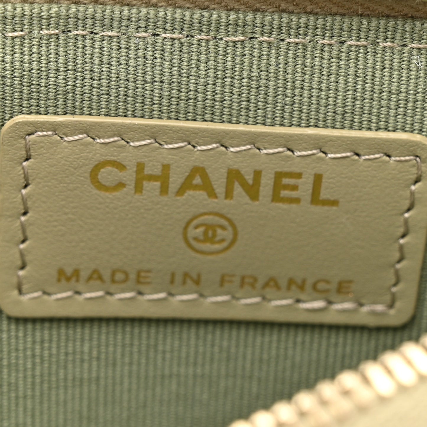 Caviar Quilted CC Zip Around Card Holder Khaki