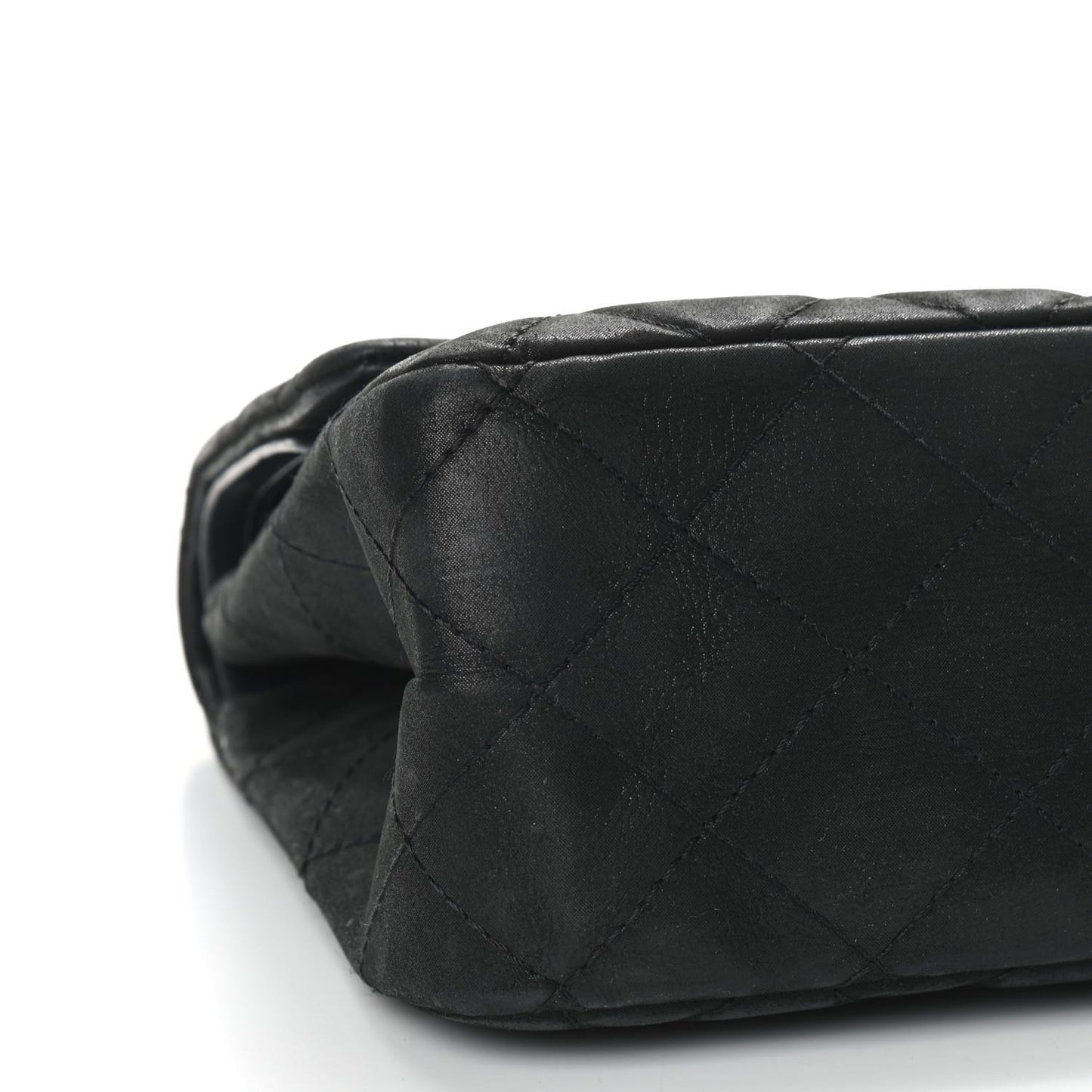 Iridescent Calfskin Quilted 2.55 Reissue 227 Flap Black