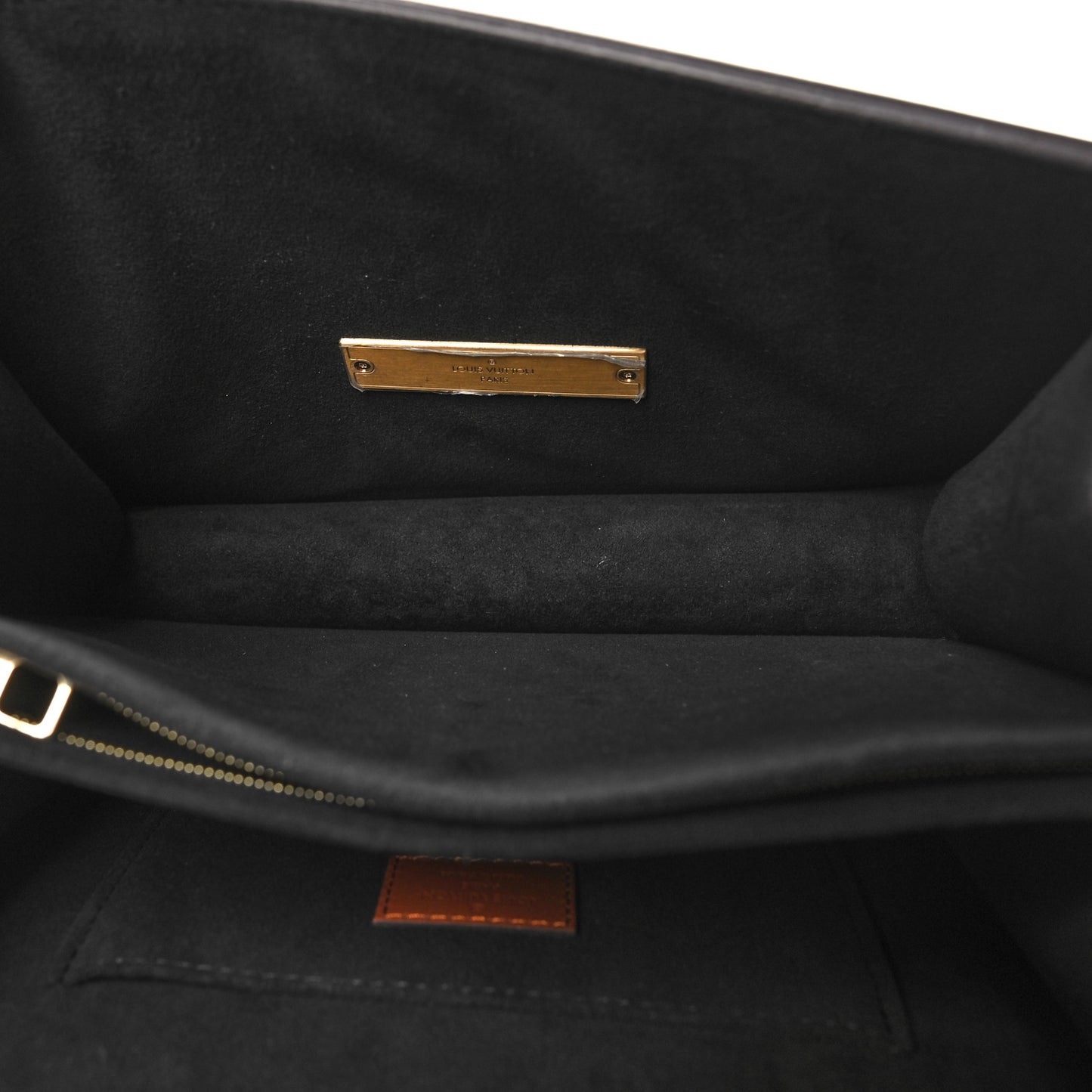 Reverse Monogram Dauphine MM