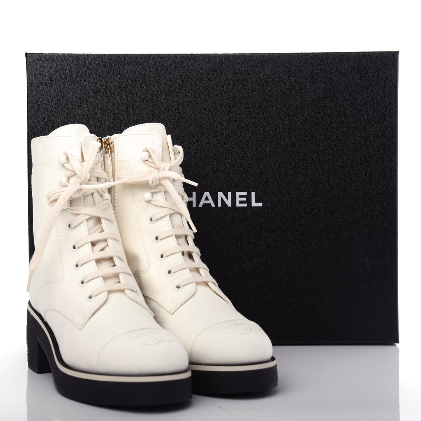 Fabric CC Lace Up Boots 37.5 White