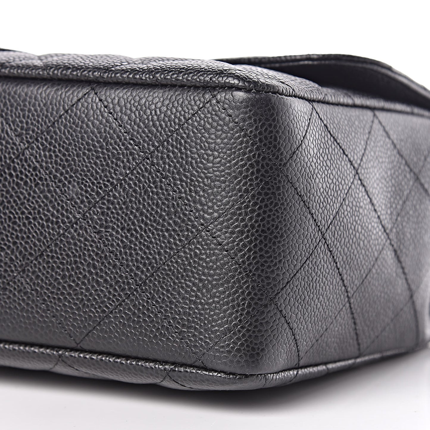Caviar Quilted Jumbo Single Flap Black