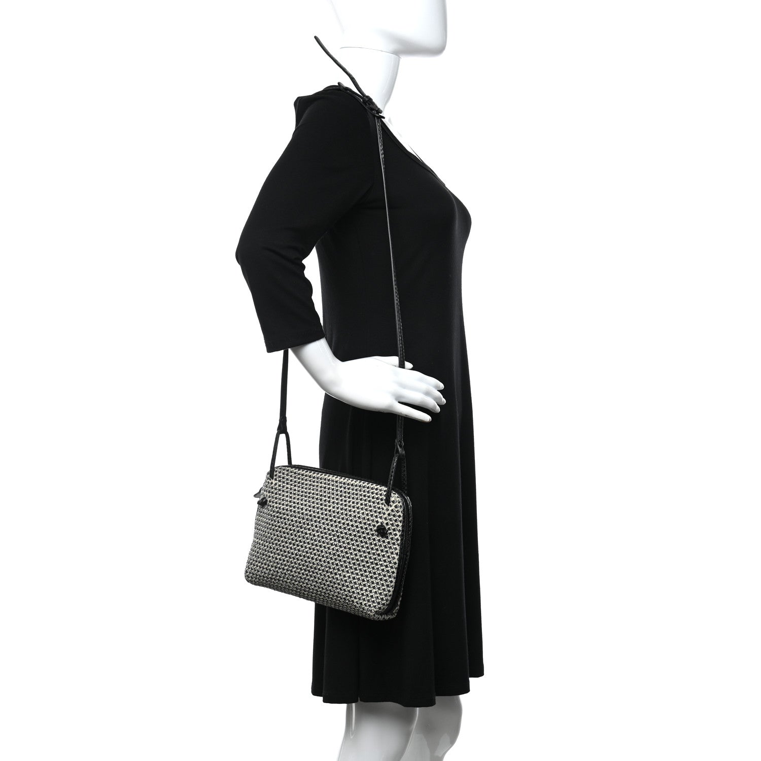 Bottega Veneta Nappa Ayers Cravaterria Intrecciato Nodini Bag Off White Black 2 of 10
