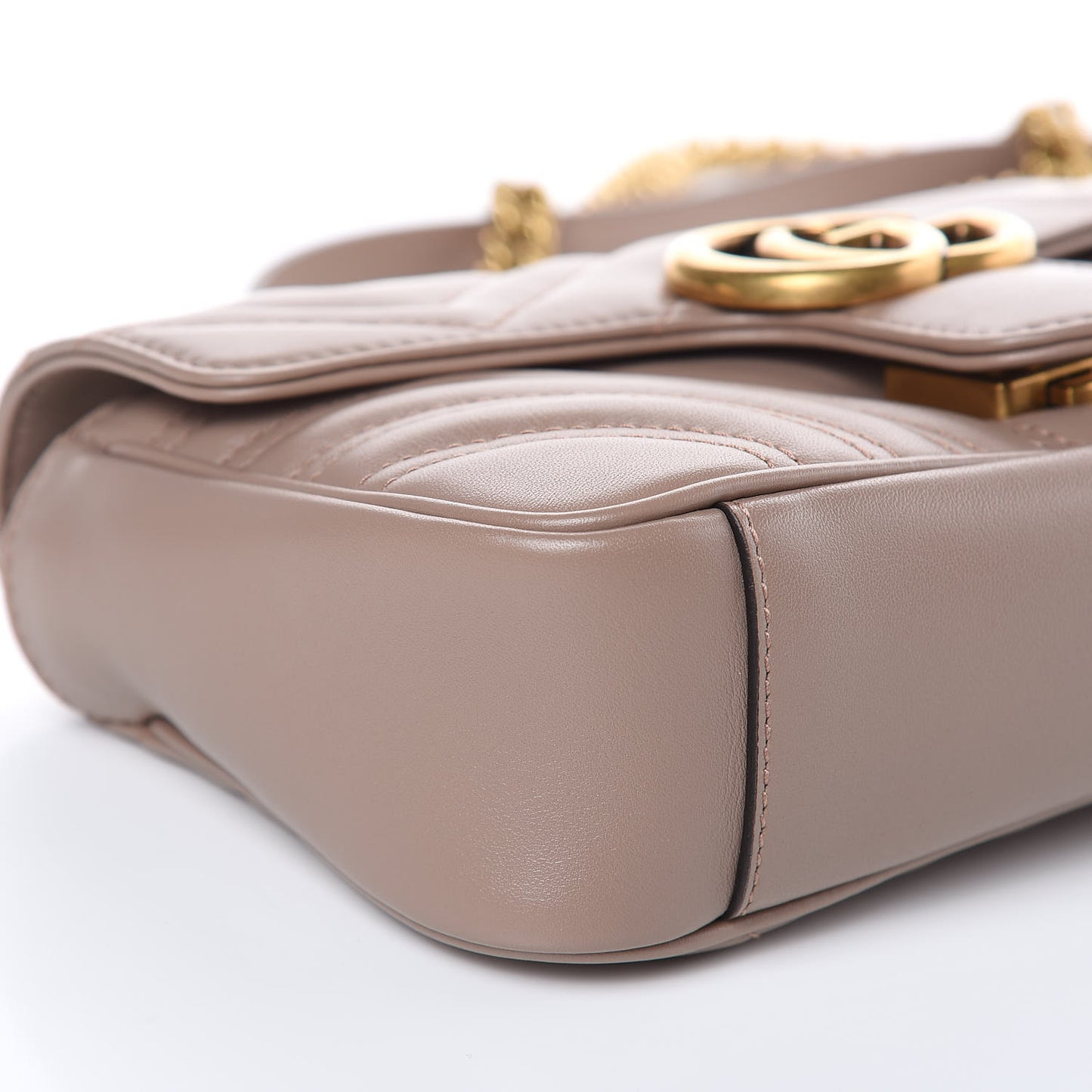 Calfskin Matelasse Mini GG Marmont Shoulder Bag Porcelain Rose
