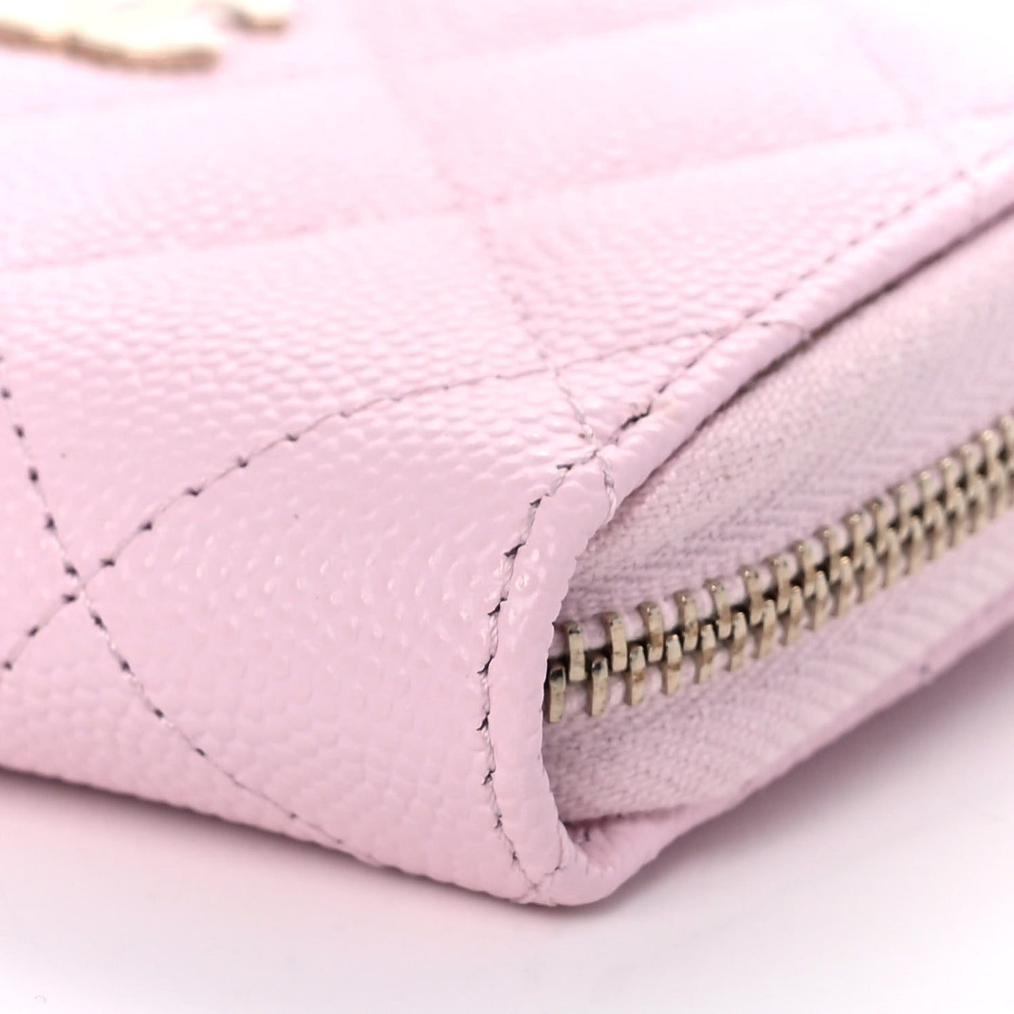 Caviar Quilted Zip Coin Purse Light Pink