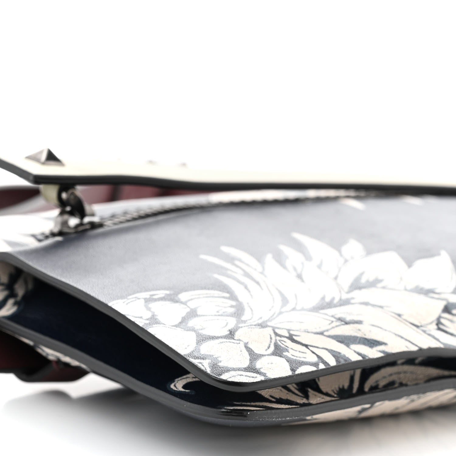 Valentino Garavani Vitello Pineapple Print Clutch Navy 8 of 9