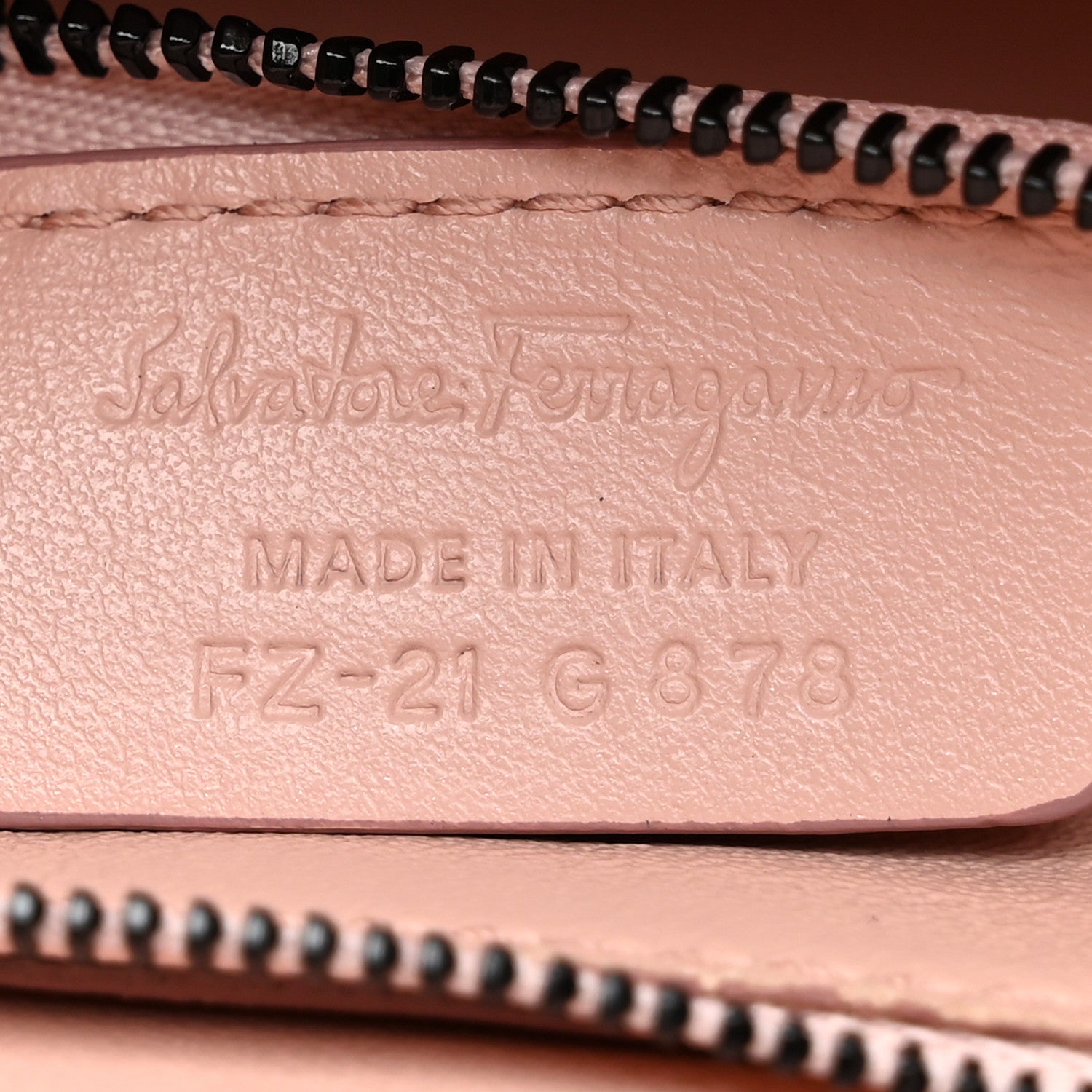 Salvatore Ferragamo Smooth Calfskin Vara Bow Chain Flap Crossbody Black 6 of 9