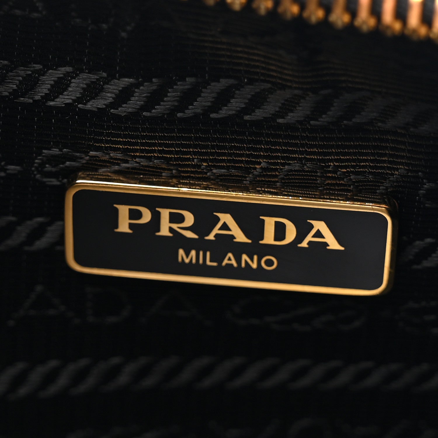 Prada Saffiano Lux Re-Edition 2005 Shoulder Bag Black 6 of 9