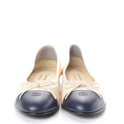 Chanel Lambskin Cap Toe Ballerina Flats 39 Ivory Navy 2 of 7