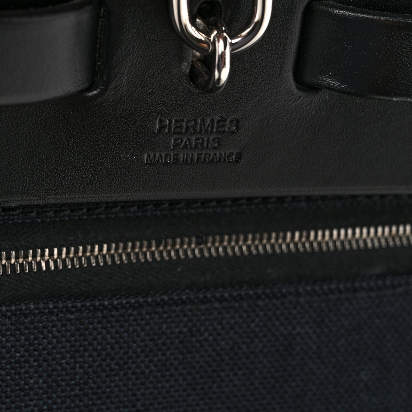 Military Toile Vache Hunter Herbag Zip PM 31 Black