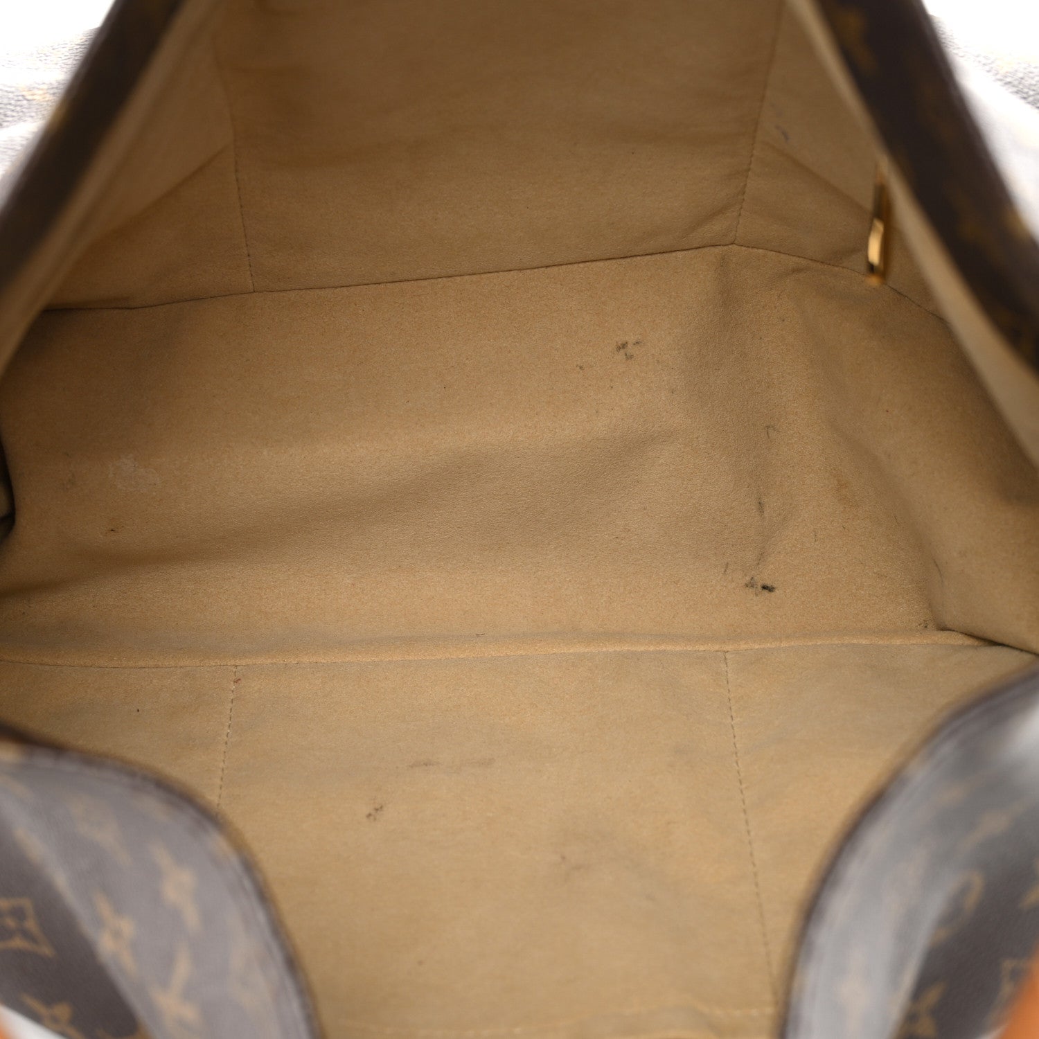 Louis Vuitton Monogram Artsy MM 5 of 14