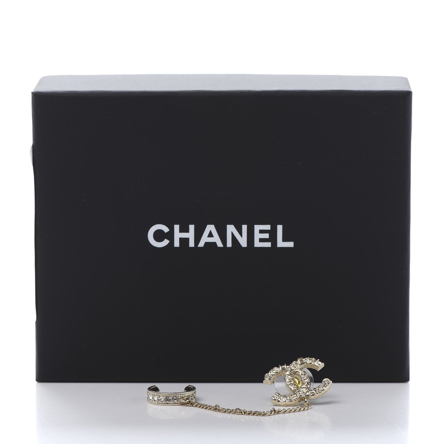 Chanel Crystal CC Cuff Single Earring Gold 9 of 10
