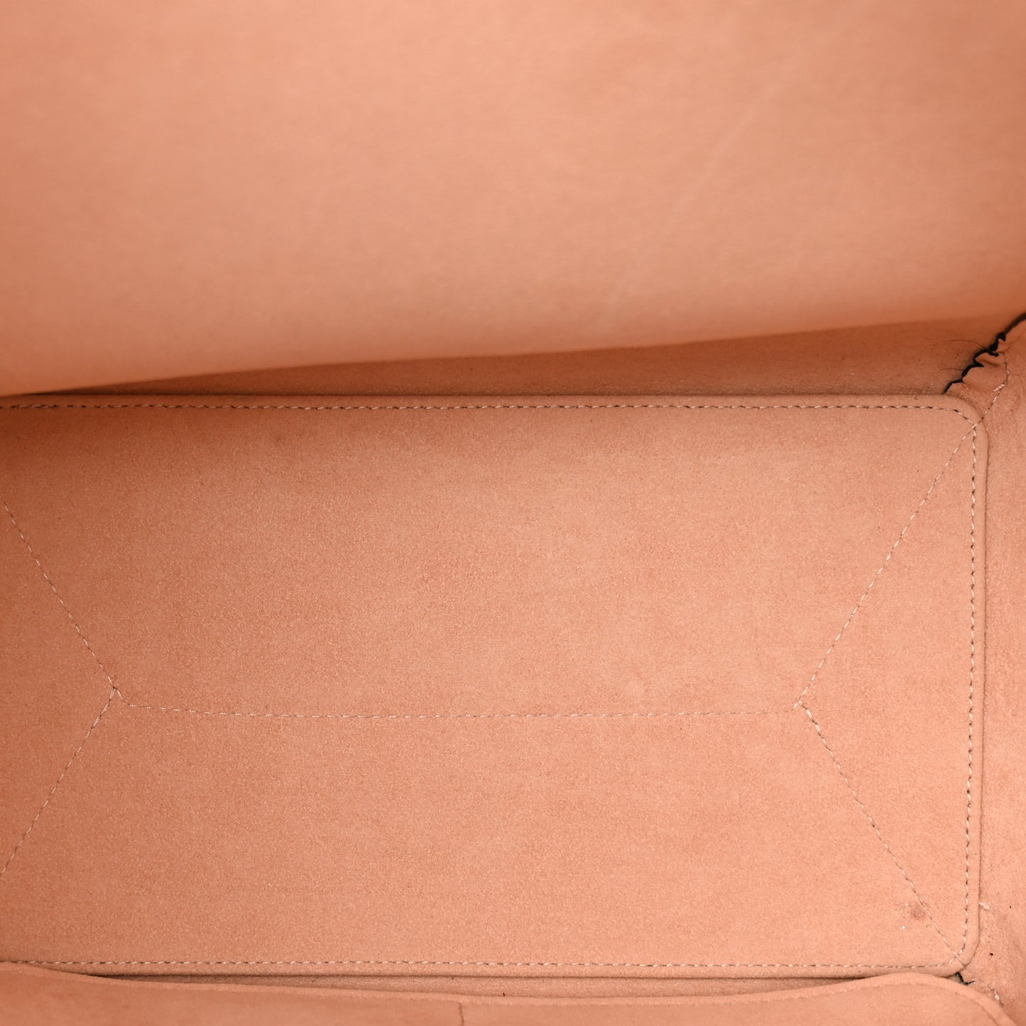 Calfskin Lockme Cabas Vanille Black