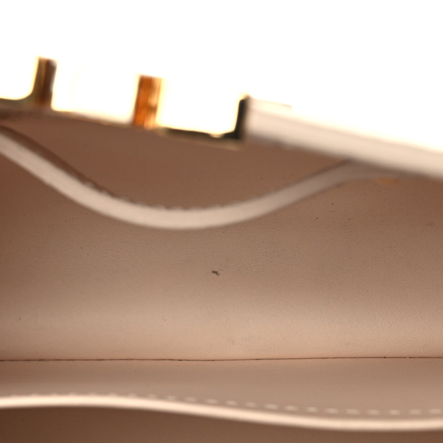 Taurillon LV Capucines Mini Blush Olyme Blue White