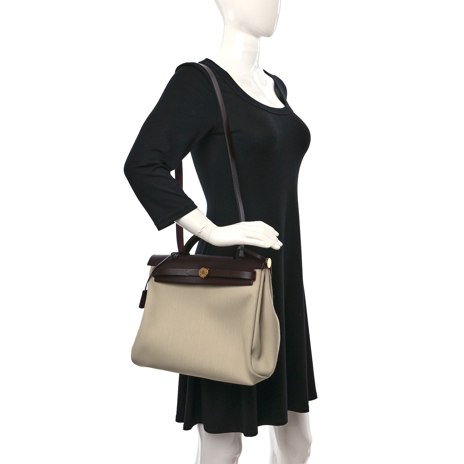 Hermes Military Toile Vache Hunter Herbag Zip Retourne 31 PM Beton Rouge Sellier 2 of 9