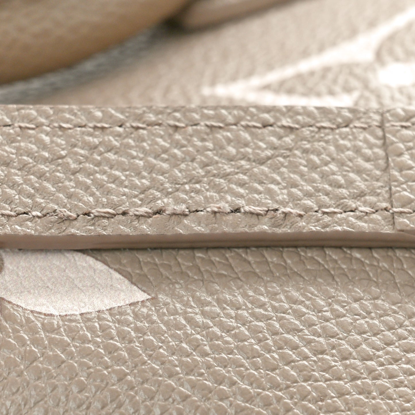 Empreinte Monogram Giant Speedy Bandouliere 20 Creme Beige