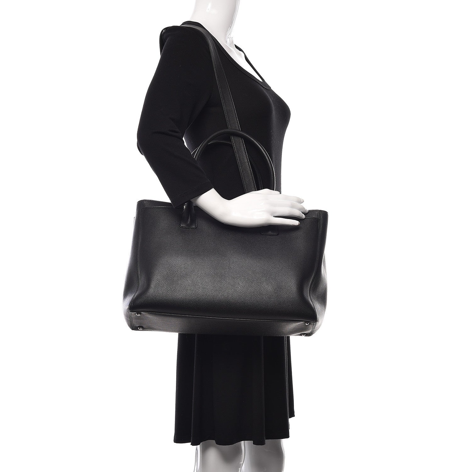Chanel Calfskin Cerf Executive Shopper Tote Black 2 of 21