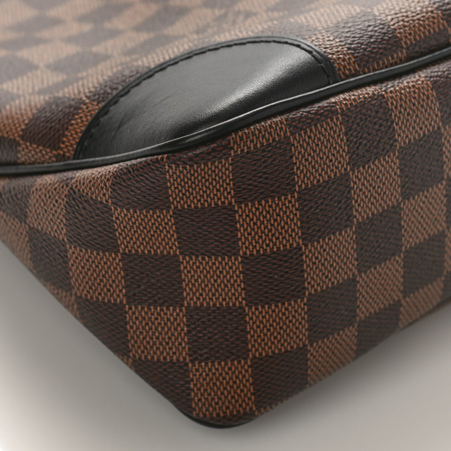 Damier Ebene Odeon MM Black