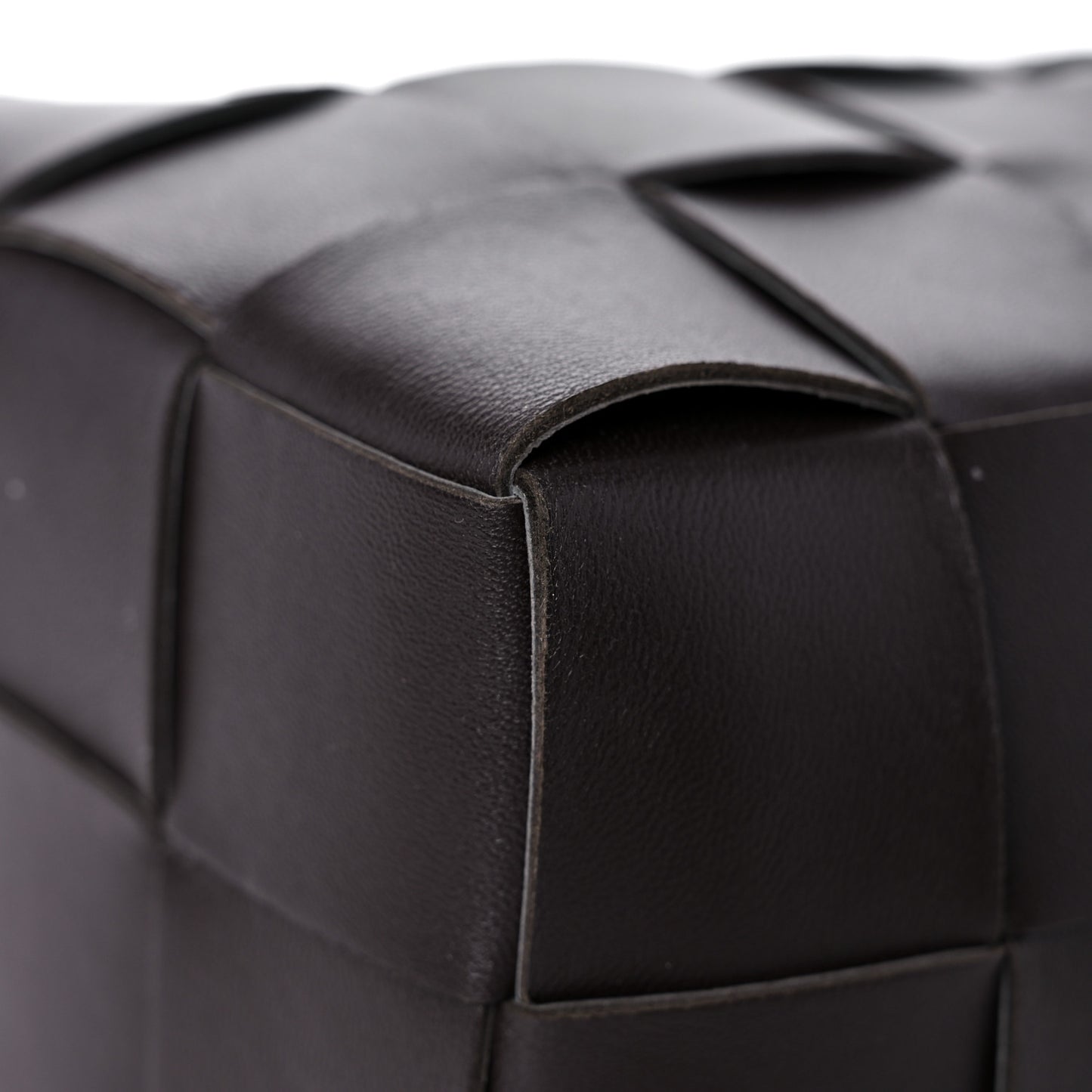 Nappa Maxi Intrecciato Cassette Bucket Bag Fondant