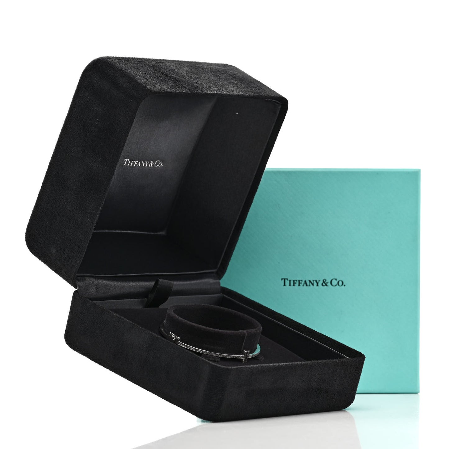 18K White Gold Diamond T Hinged Wire Bangle Bracelet