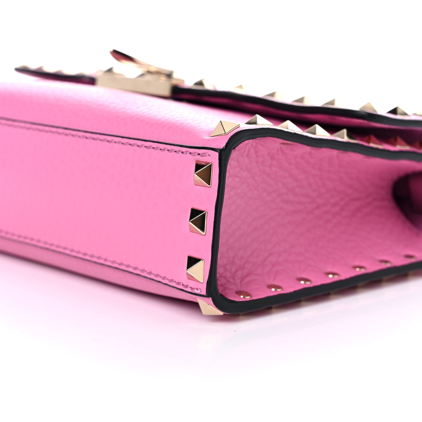 Pebbled Calfskin Medium Rockstud Flip Lock Crossbody Bag Dawn Pink