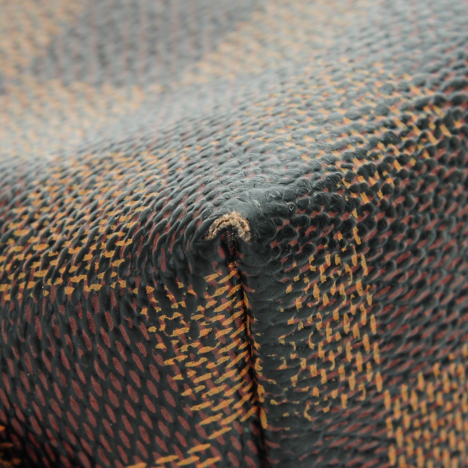 Louis Vuitton Damier Ebene Cosmetic Pouch 7 of 11