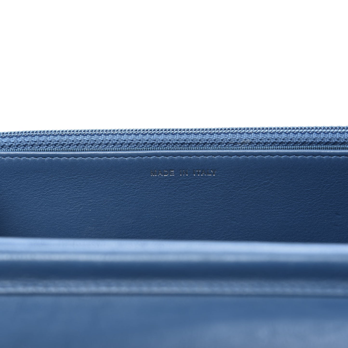 Calfskin Quilted Wallet On Chain WOC Blue