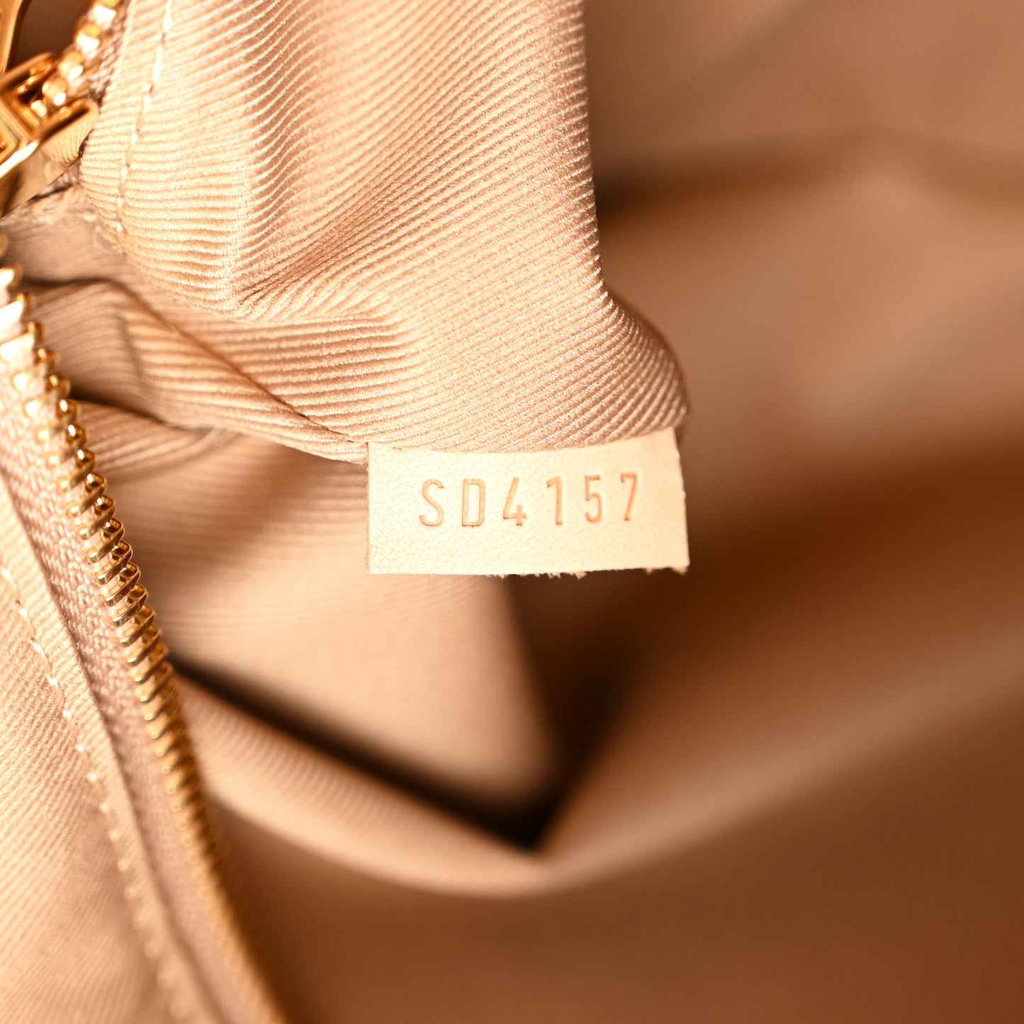 Monogram Graceful MM