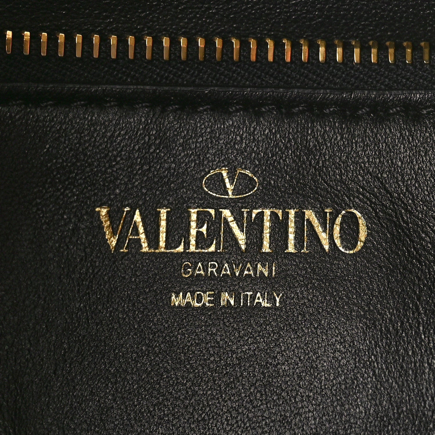 Valentino Garavani Calfskin Stud Sign Zip Hobo Black 6 of 8
