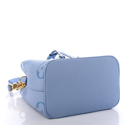 Louis Vuitton Empreinte Monogram Giant By The Pool Neonoe BB Summer Blue 4 of 10