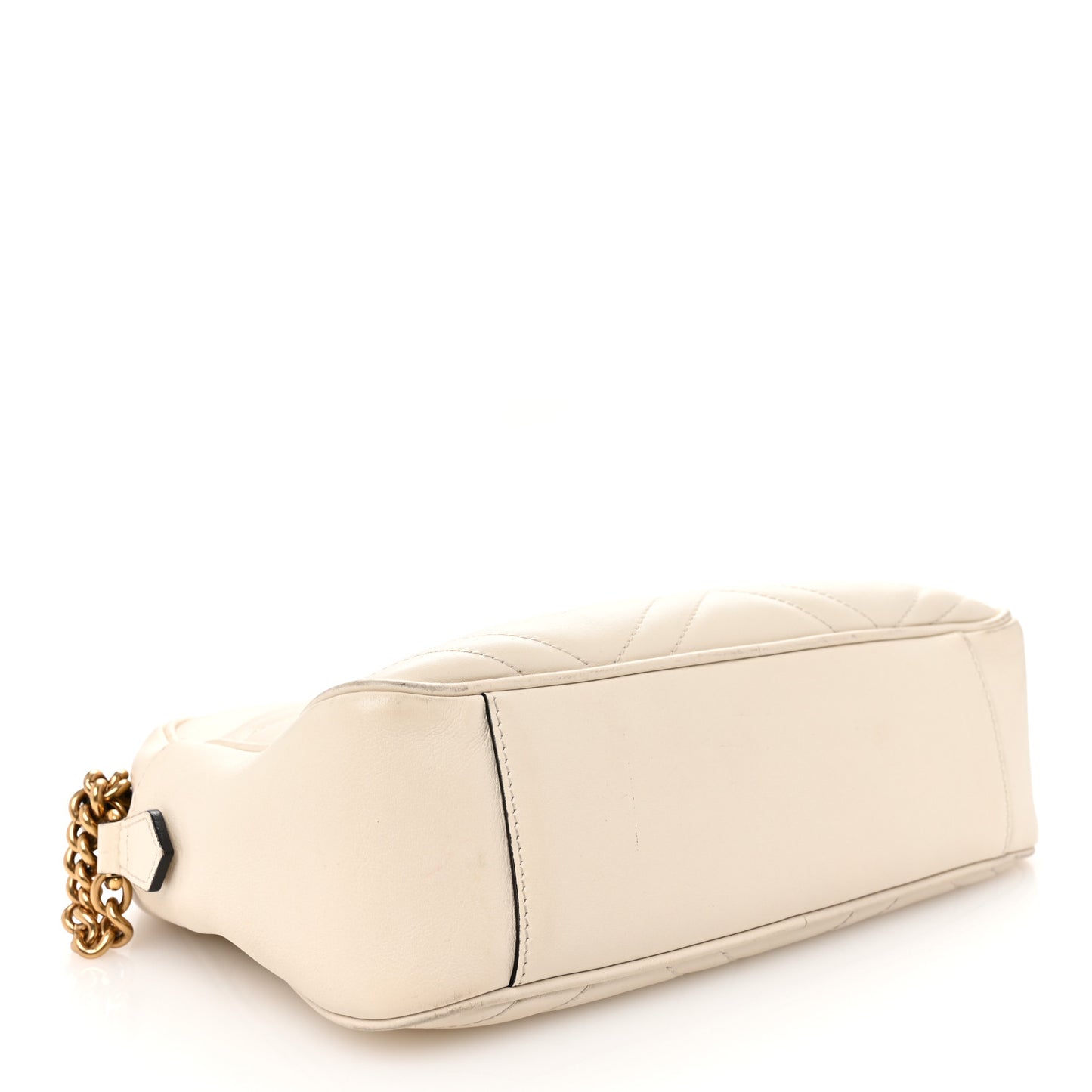 Calfskin Matelasse Medium GG Marmont Chain Shoulder Bag Mystic White