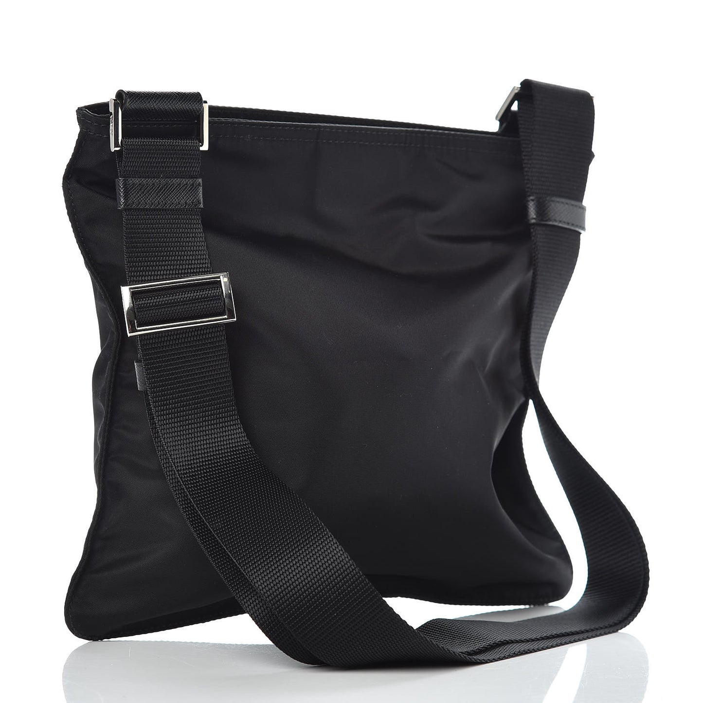 Nylon Flat Messenger Bag Black