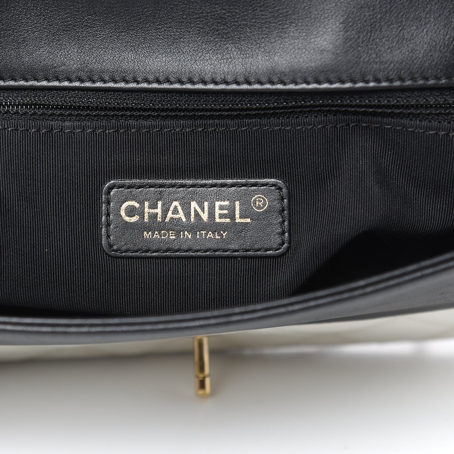 Lambskin Quilted Graphic Medium Flap White Black