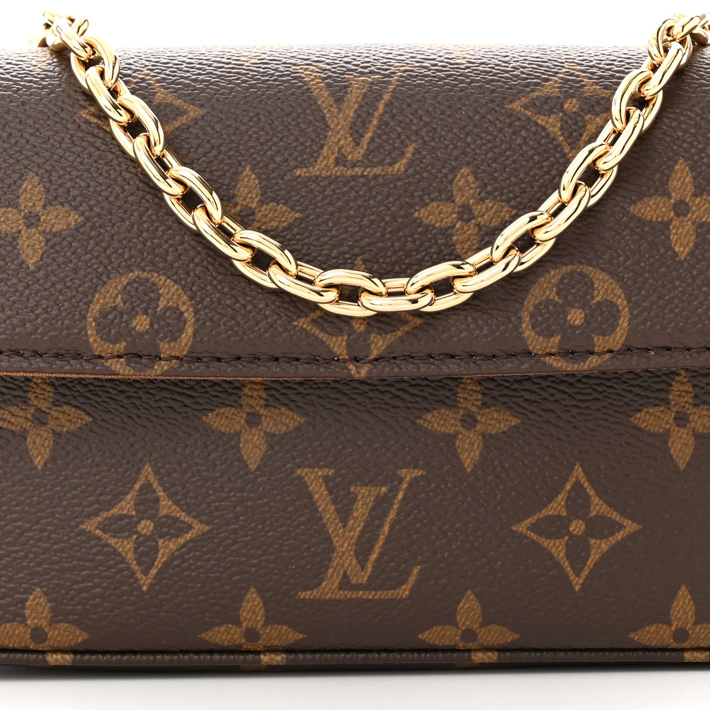 Monogram Ivy Wallet On Chain