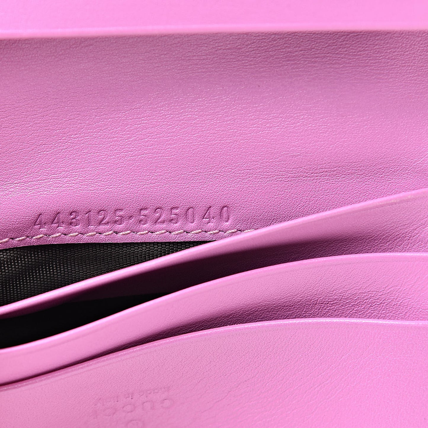 Calfskin Matelasse GG Marmont Card Case Candy Mousse