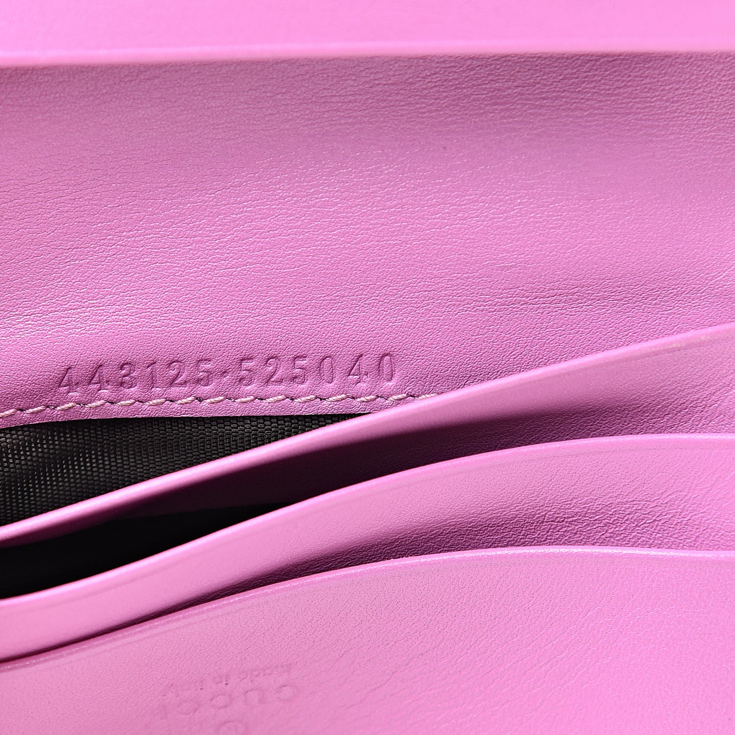 Gucci Calfskin Matelasse GG Marmont Card Case Candy Mousse 7 of 12