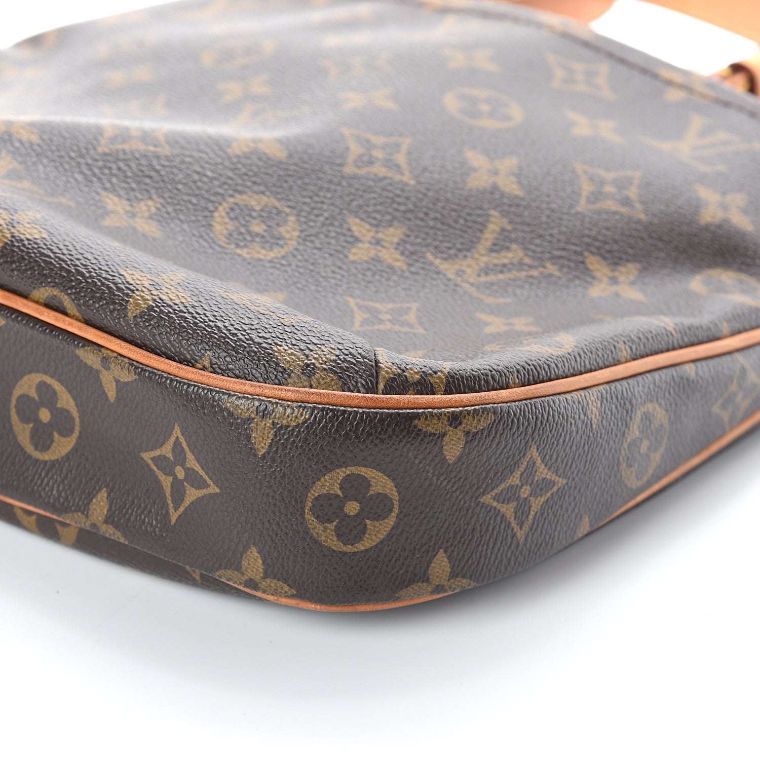 Louis Vuitton Monogram Odeon PM 8 of 8