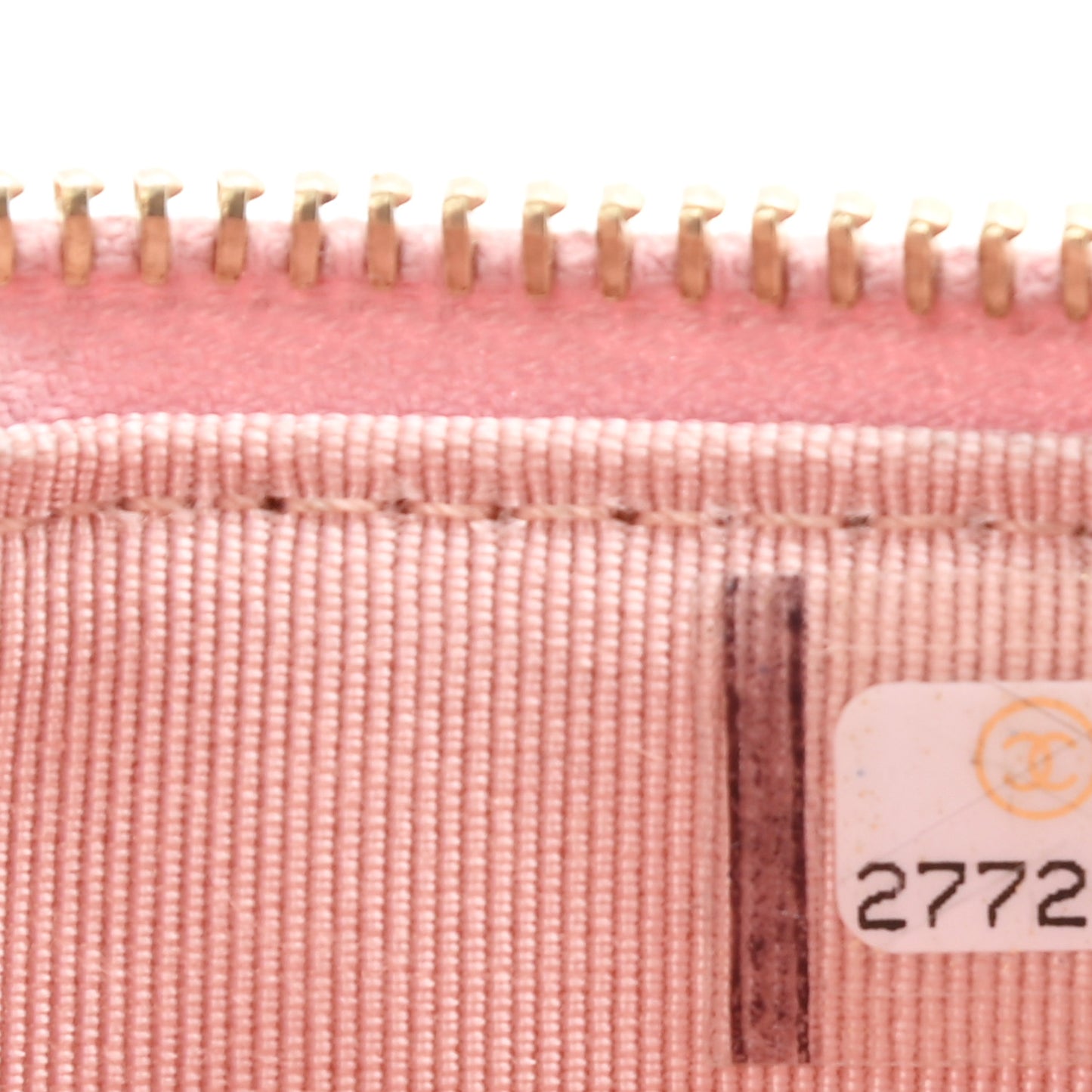 Iridescent Caviar Quilted Classic iPhone Pouch Rose Pink