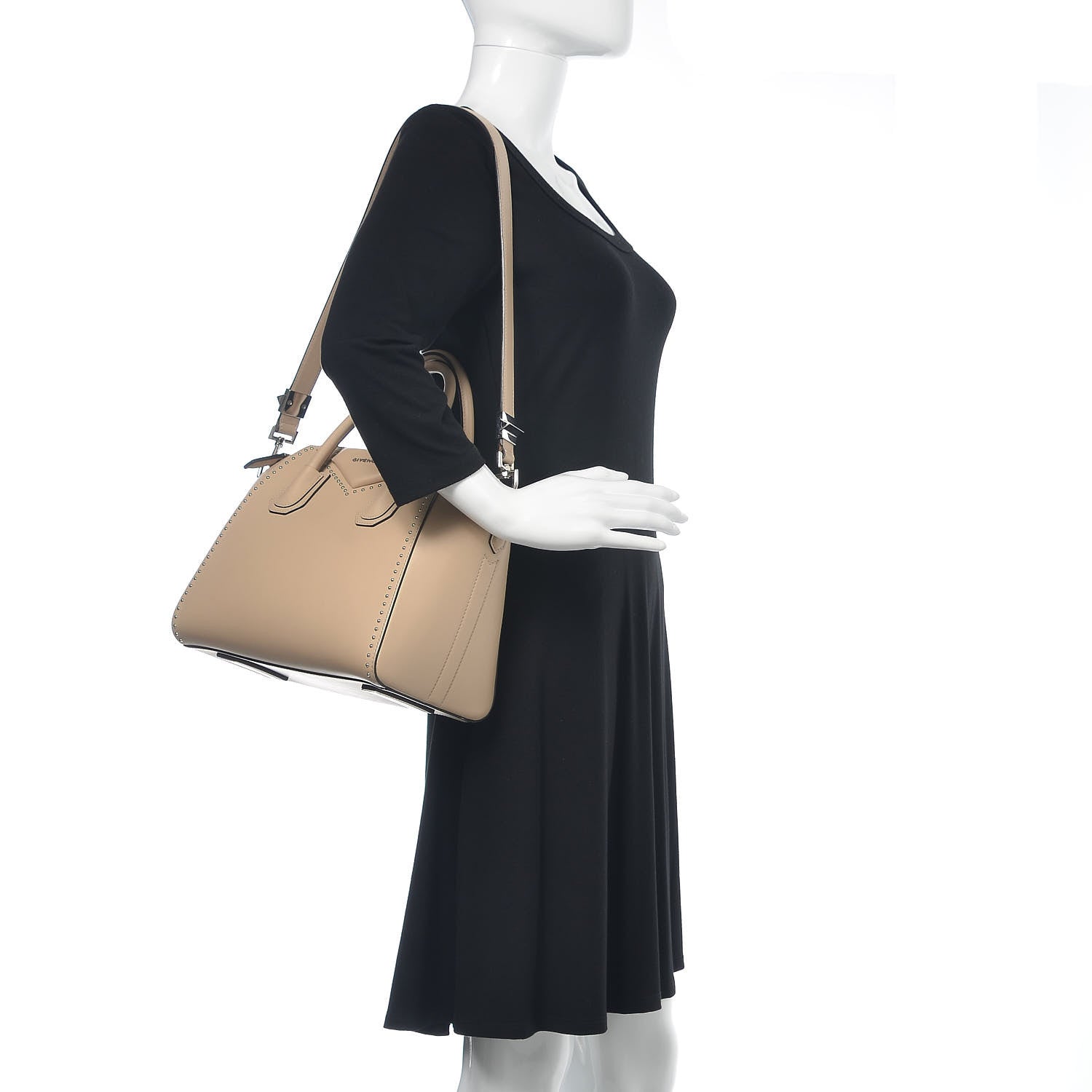 Givenchy Calfskin Small Studded Antigona Nude 3 of 21