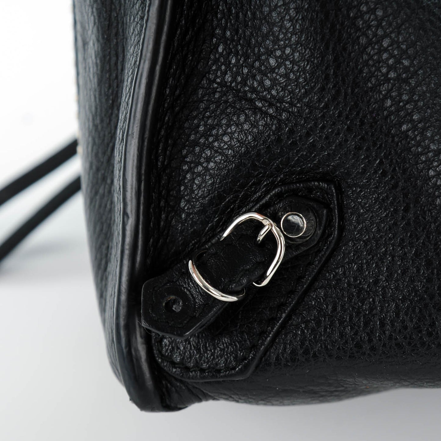 Veau Papier A6 Zip Around Tote Black