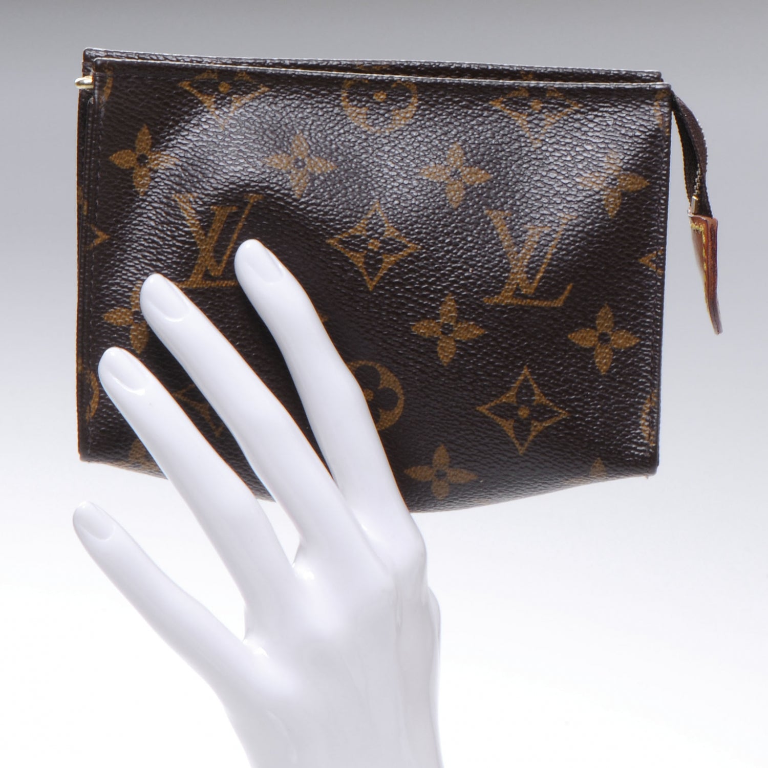 Louis Vuitton Monogram Toiletry Pouch 15 2 of 6