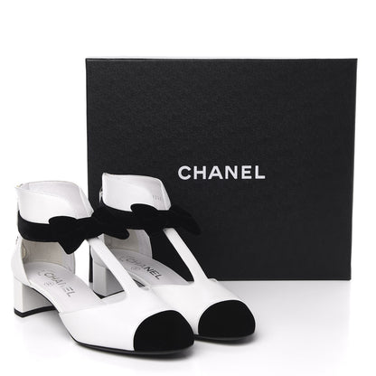Chanel Goatskin Velvet Cap Toe CC Bow Cut Out Ankle Boots 37.5 White Black 9 of 9